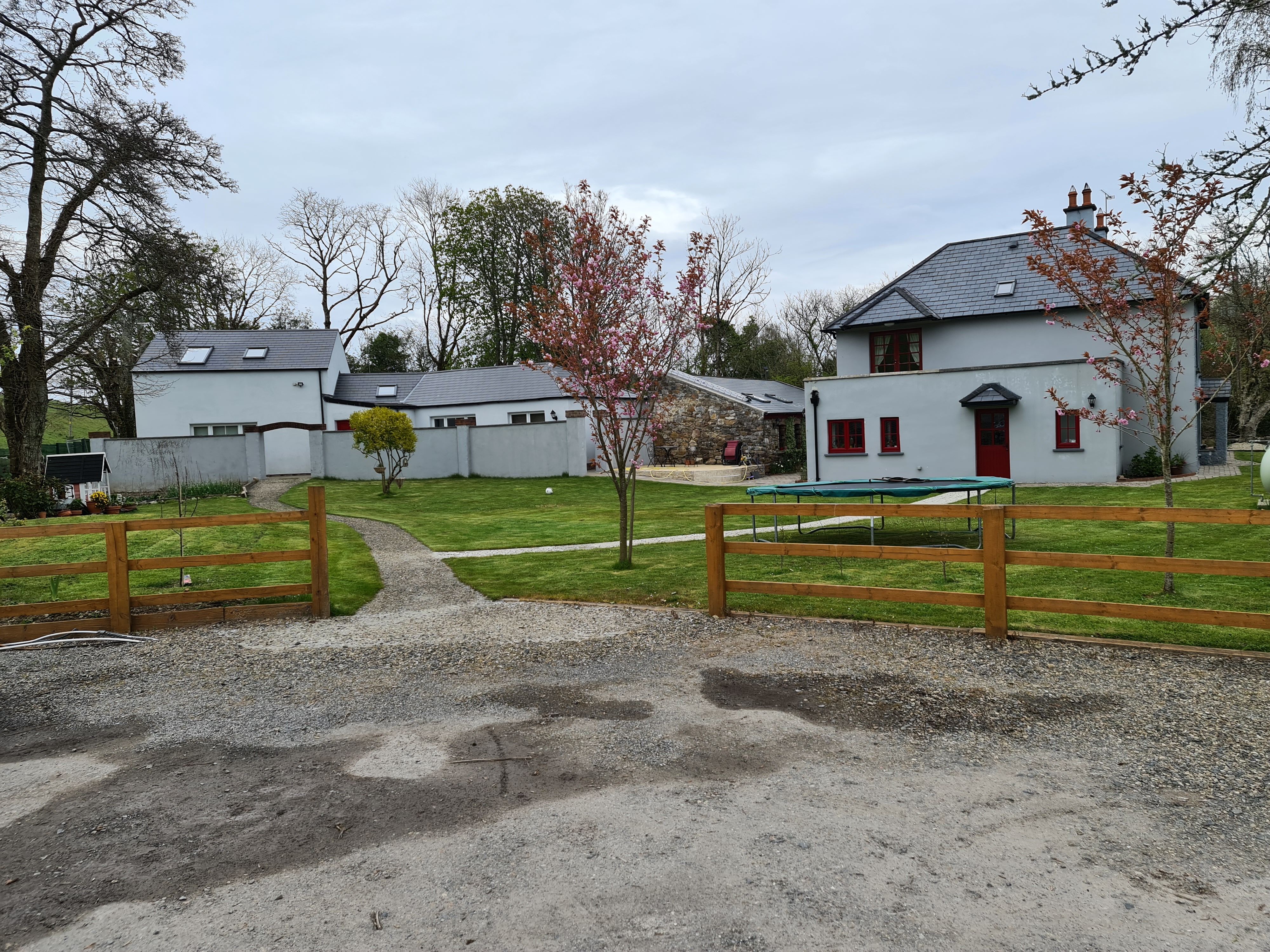Front of Áine House